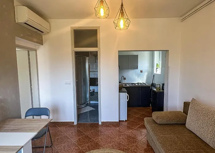 Dent Apartment